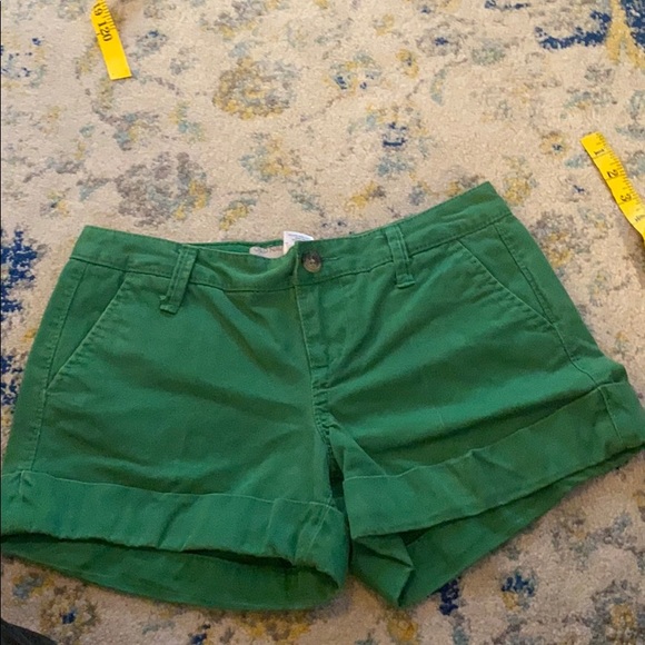 Old Navy | Shorts | Green Junior Shorts 